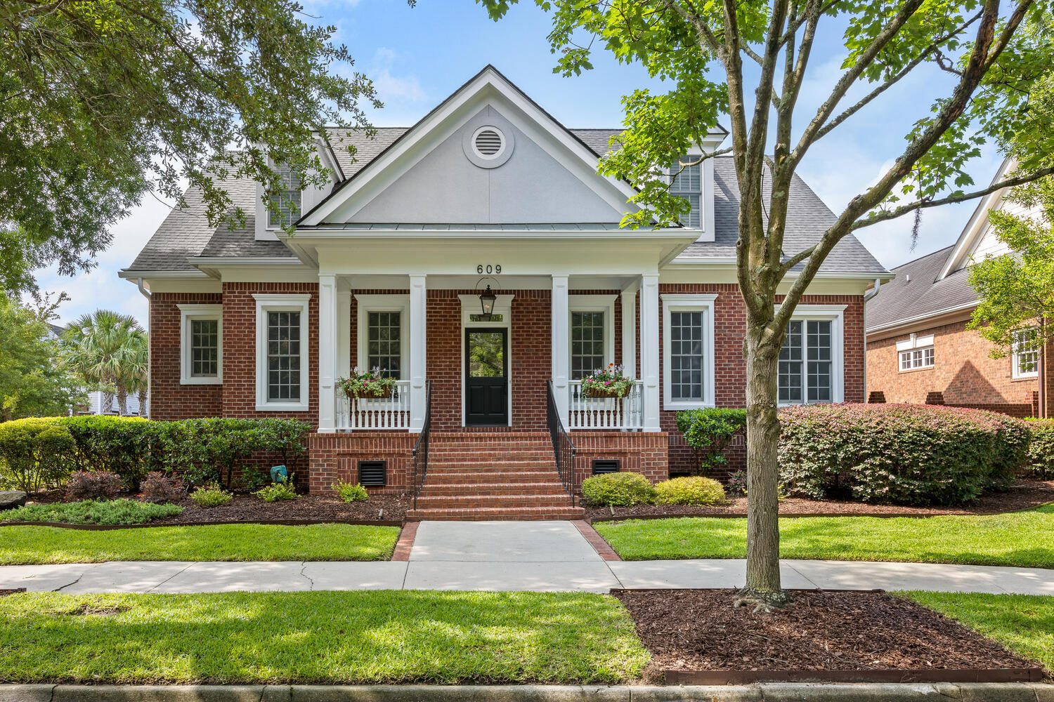 609 Daggett Street Charleston SC 29492