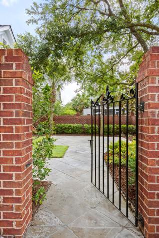 609 Daggett Street Charleston SC 29492