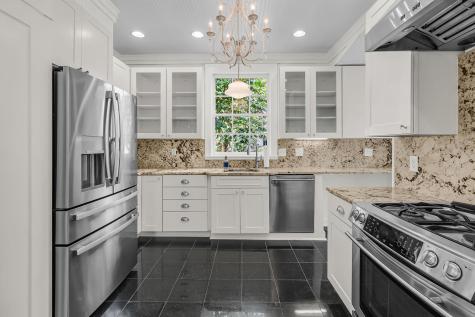 26 Limehouse Street Charleston SC 29401