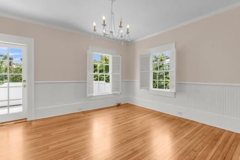 26 Limehouse Street Charleston SC 29401