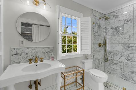 26 Limehouse Street Charleston SC 29401