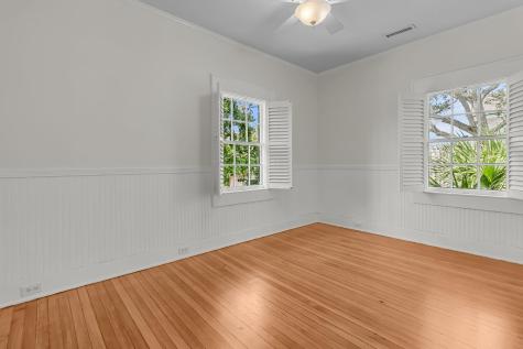 26 Limehouse Street Charleston SC 29401