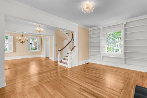 26 Limehouse Street Charleston SC 29401