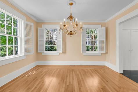 26 Limehouse Street Charleston SC 29401