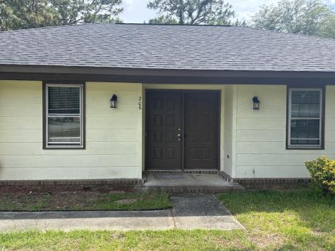 206 Longleaf Road Summerville SC 29486