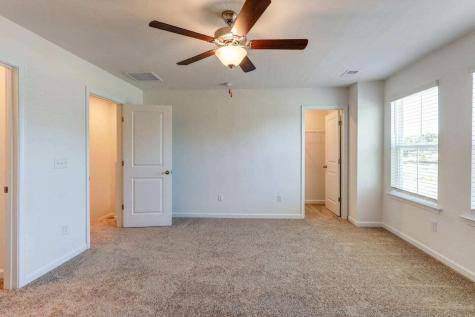 5682 Sablewood Street North Charleston SC 29406