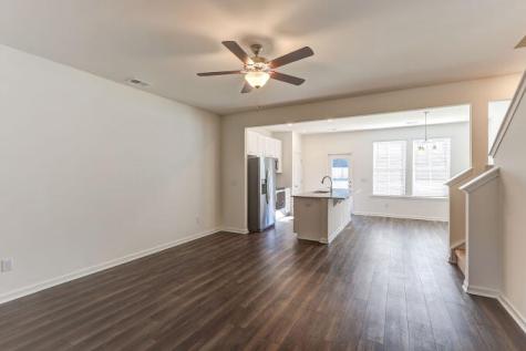 5682 Sablewood Street North Charleston SC 29406