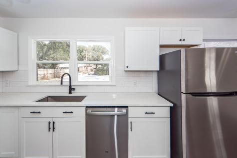 4742 Farmal Street North Charleston SC 29405