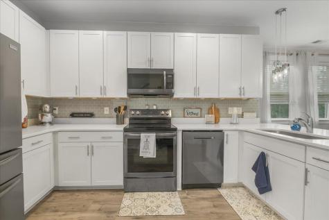 3995 Four Poles Park Drive North Charleston SC 29405