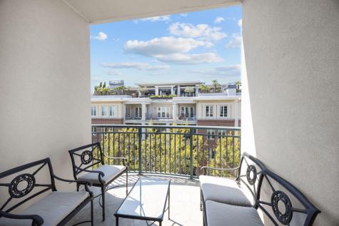 2 Wharfside Street Charleston SC 29401