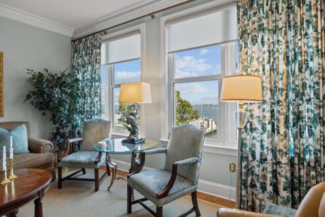 2 Wharfside Street Charleston SC 29401