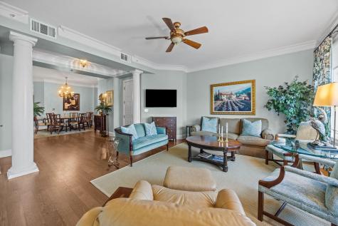 2 Wharfside Street Charleston SC 29401