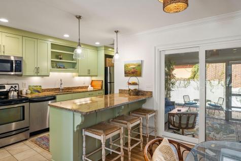 164 Queen Street Charleston SC 29401