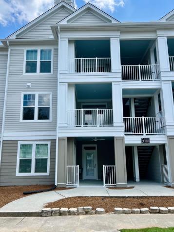 130 River Landing Drive Daniel Island SC 29492