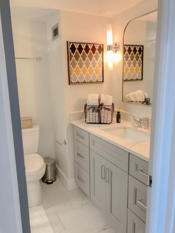 14 Lockwood Drive Charleston SC 29401