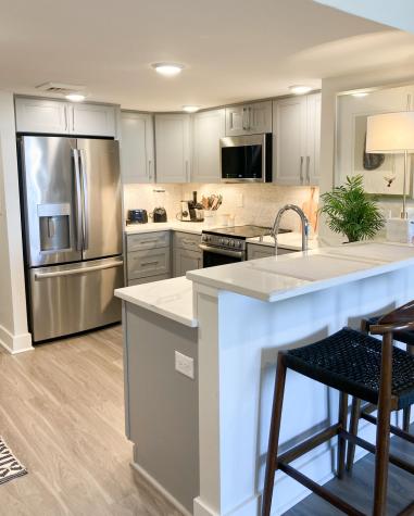 14 Lockwood Drive Charleston SC 29401