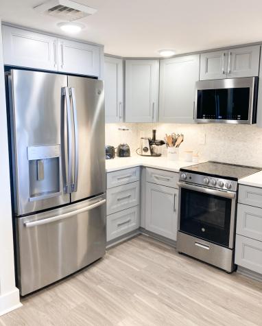 14 Lockwood Drive Charleston SC 29401