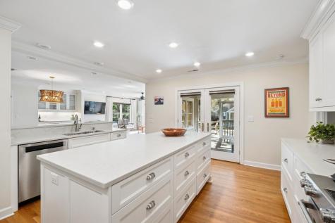 933 S Shem Drive Mount Pleasant SC 29464