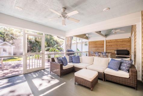 933 S Shem Drive Mount Pleasant SC 29464