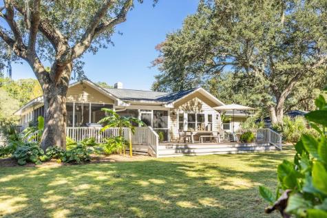 933 S Shem Drive Mount Pleasant SC 29464