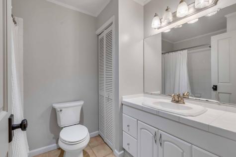 618 Pelzer Drive Mount Pleasant SC 29464