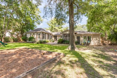 618 Pelzer Drive Mount Pleasant SC 29464