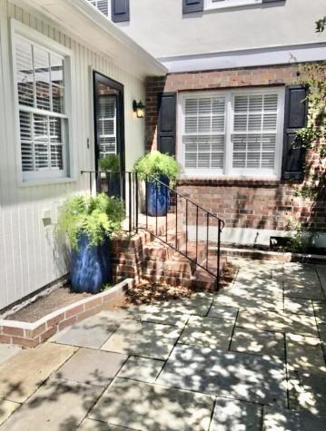 2 Poulnot Lane Charleston SC 29401