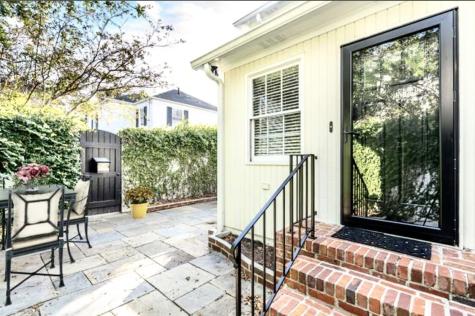 2 Poulnot Lane Charleston SC 29401