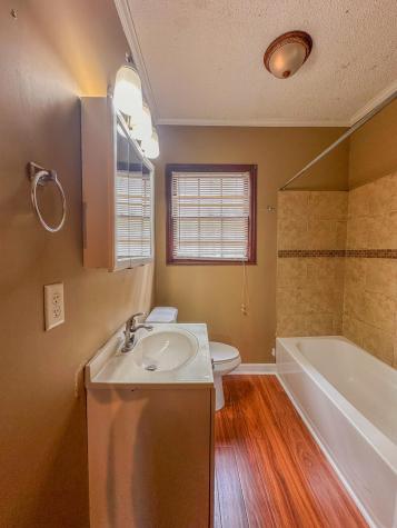 211 W Poplar Street Charleston SC 29403