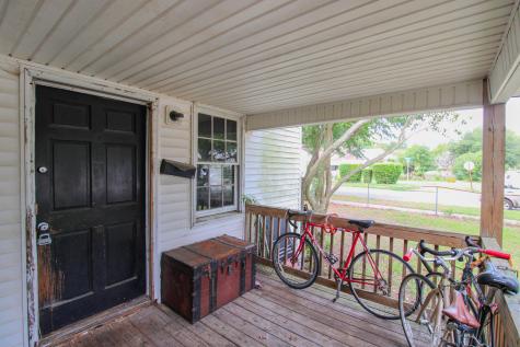211 W Poplar Street Charleston SC 29403