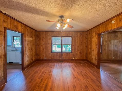 211 W Poplar Street Charleston SC 29403
