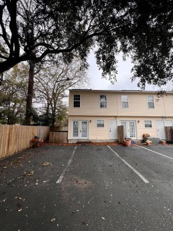 1423 Ashley River Charleston SC 29407