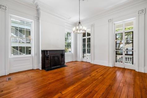 128 Wentworth Charleston SC 29401