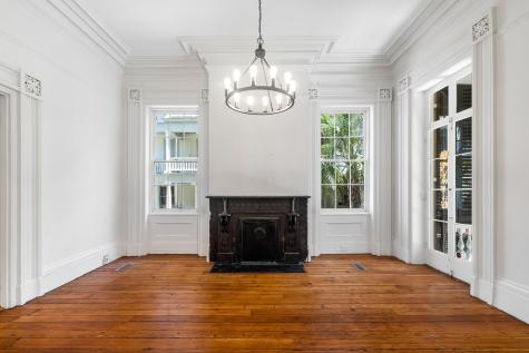 128 Wentworth Charleston SC 29401