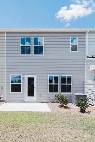 402 Tiliwa Street Summerville SC 29486