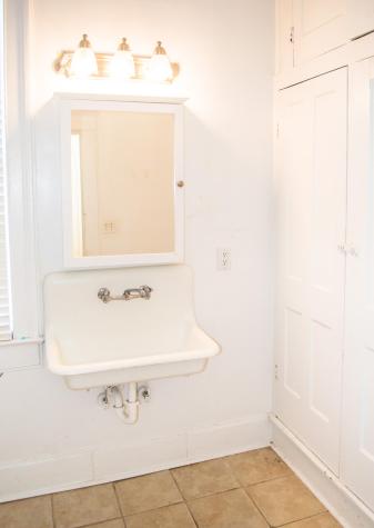 123 Wentworth Street Charleston SC 29403
