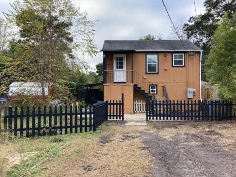 3176 Accabee Road North Charleston SC 29405