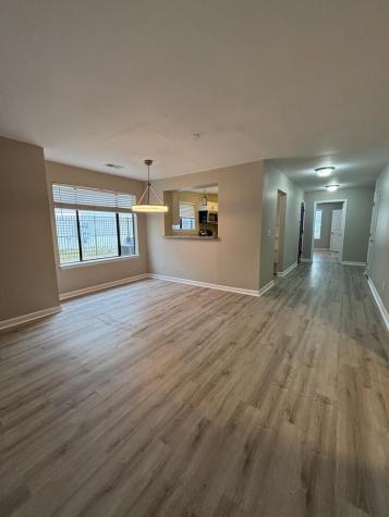 8483 Yadkin Circle North Charleston SC 29406