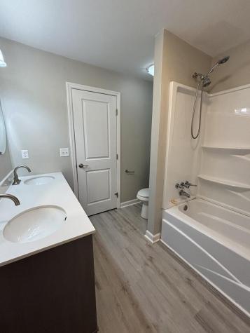 8483 Yadkin Circle North Charleston SC 29406