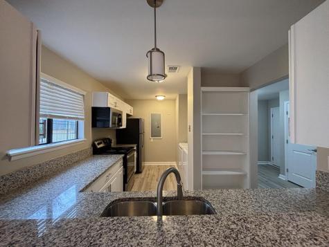 8483 Yadkin Circle North Charleston SC 29406