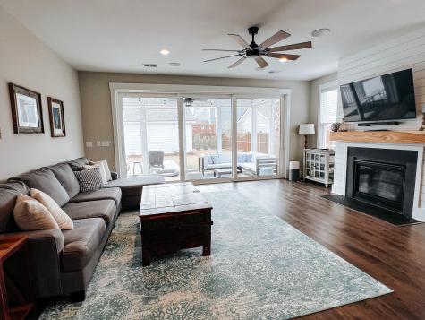 393 Oak Park Street Summerville SC 29483