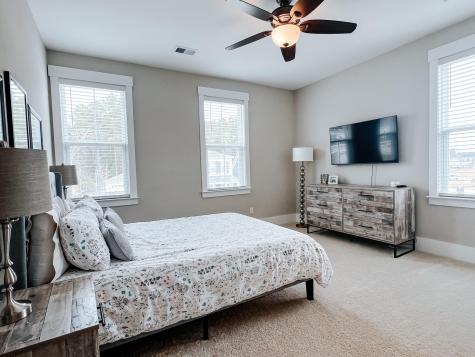 393 Oak Park Street Summerville SC 29483