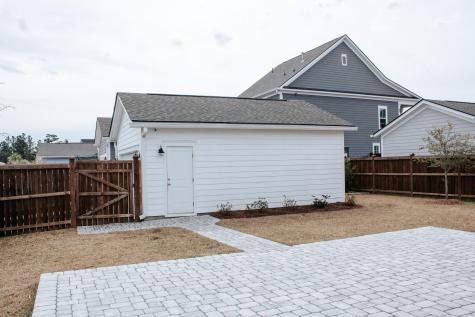 393 Oak Park Street Summerville SC 29483