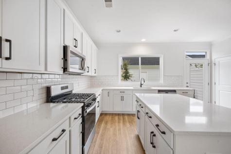 762 Blueway Avenue Summerville SC 29486