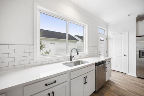 762 Blueway Avenue Summerville SC 29486