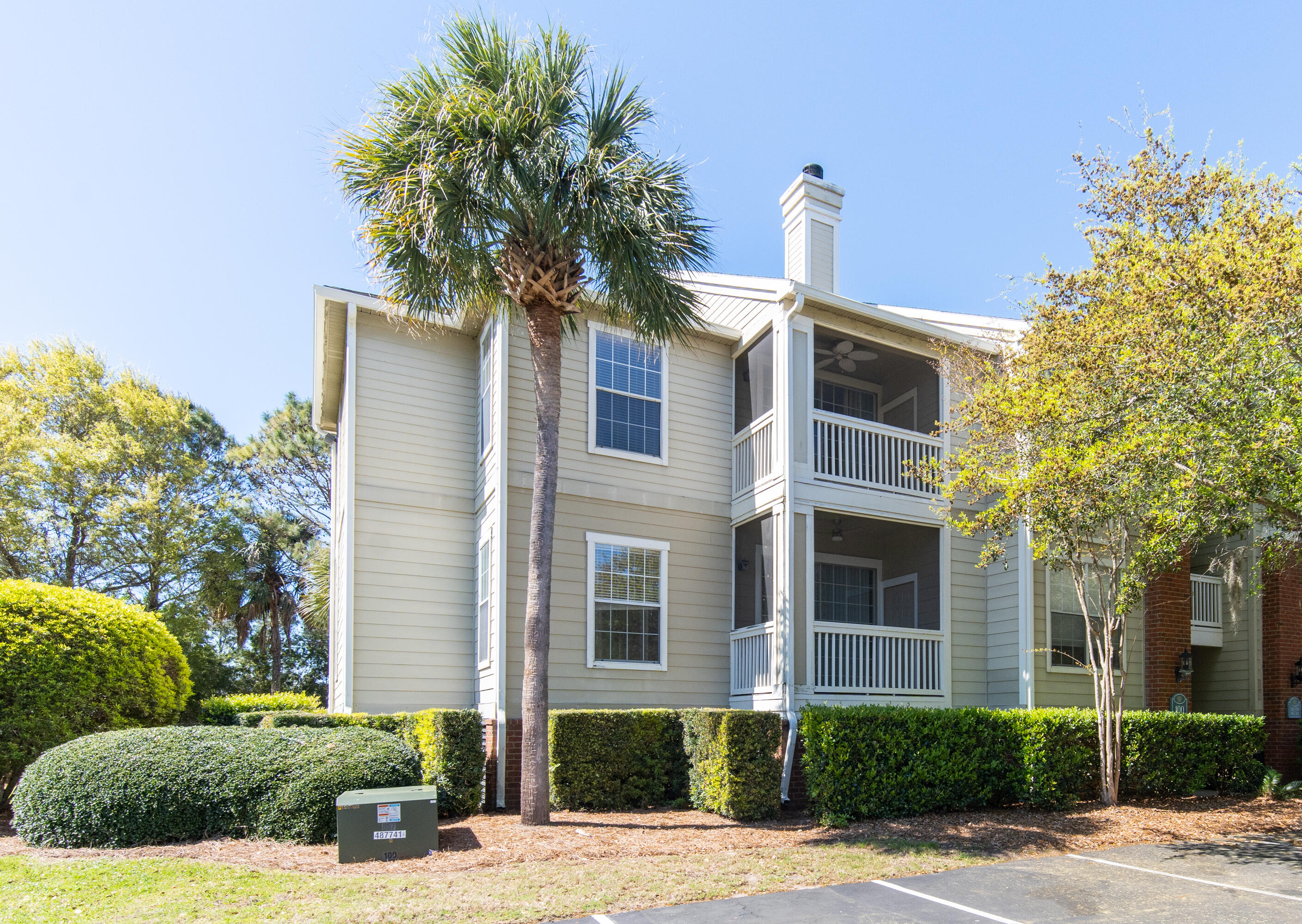 1600 Long Grove Drive Mount Pleasant SC 29464