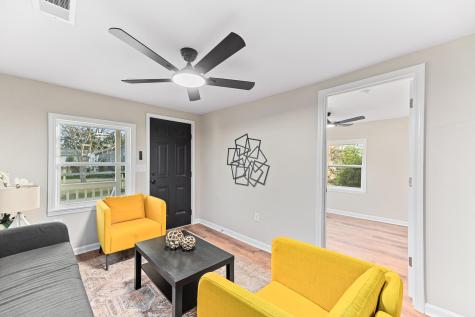 1978 Beech Avenue North Charleston SC 29405