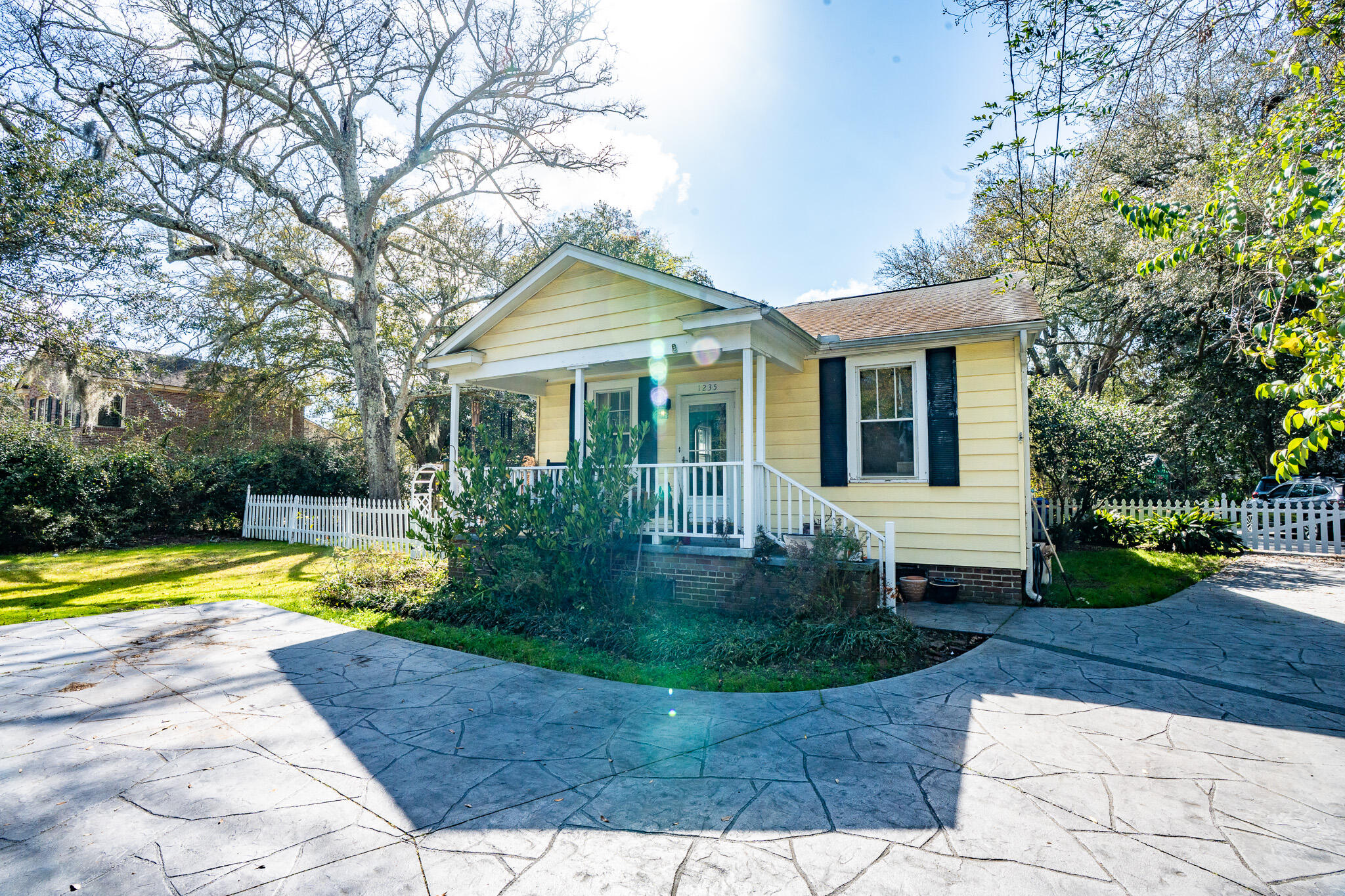 1235 Ashley Hall Road Charleston SC 29407