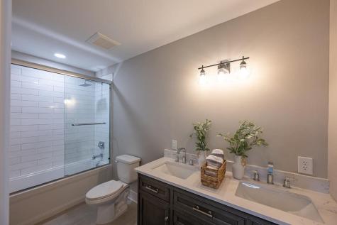 70 Carolina Street Charleston SC 29403