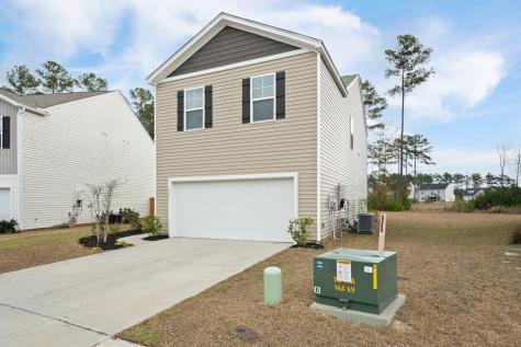 661 Silver Spruce Street Summerville SC 29486